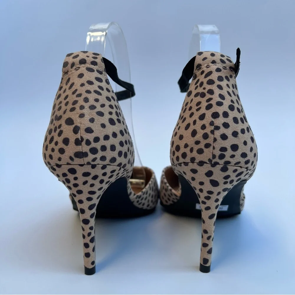Torrid Cheetah Print Ankle Strap Pump Heals Size 8WW - Picture 8 of 12